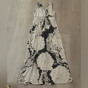 White and grey flowered maxi dress